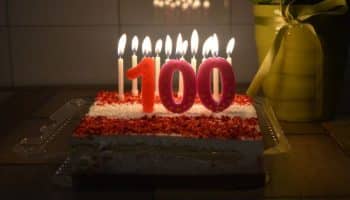 Торт 100 лет